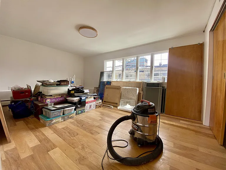35 Gore St #3 — Photo 6