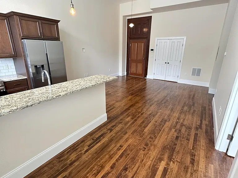 21 Williams St #1F — Photo 4