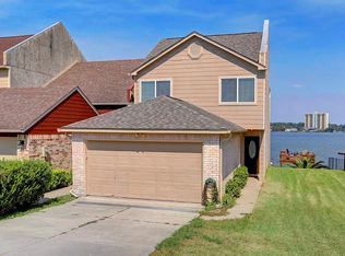 1134 Lake View Dr, Montgomery, TX 77356