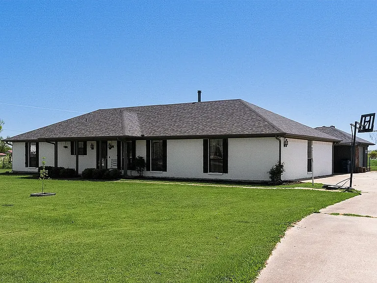 9711 Old Nacogdoches Trl — Photo 28