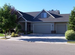 879 Washakie, Meridian, ID 83646