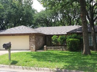 5721 Overridge Ct, Arlington, TX 76017