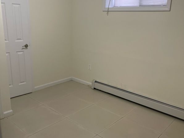 15810 75th Ave FLOOR BASEMENT