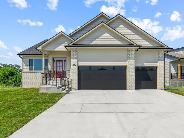 3102 E Sunflower Dr, Derby, KS 67037