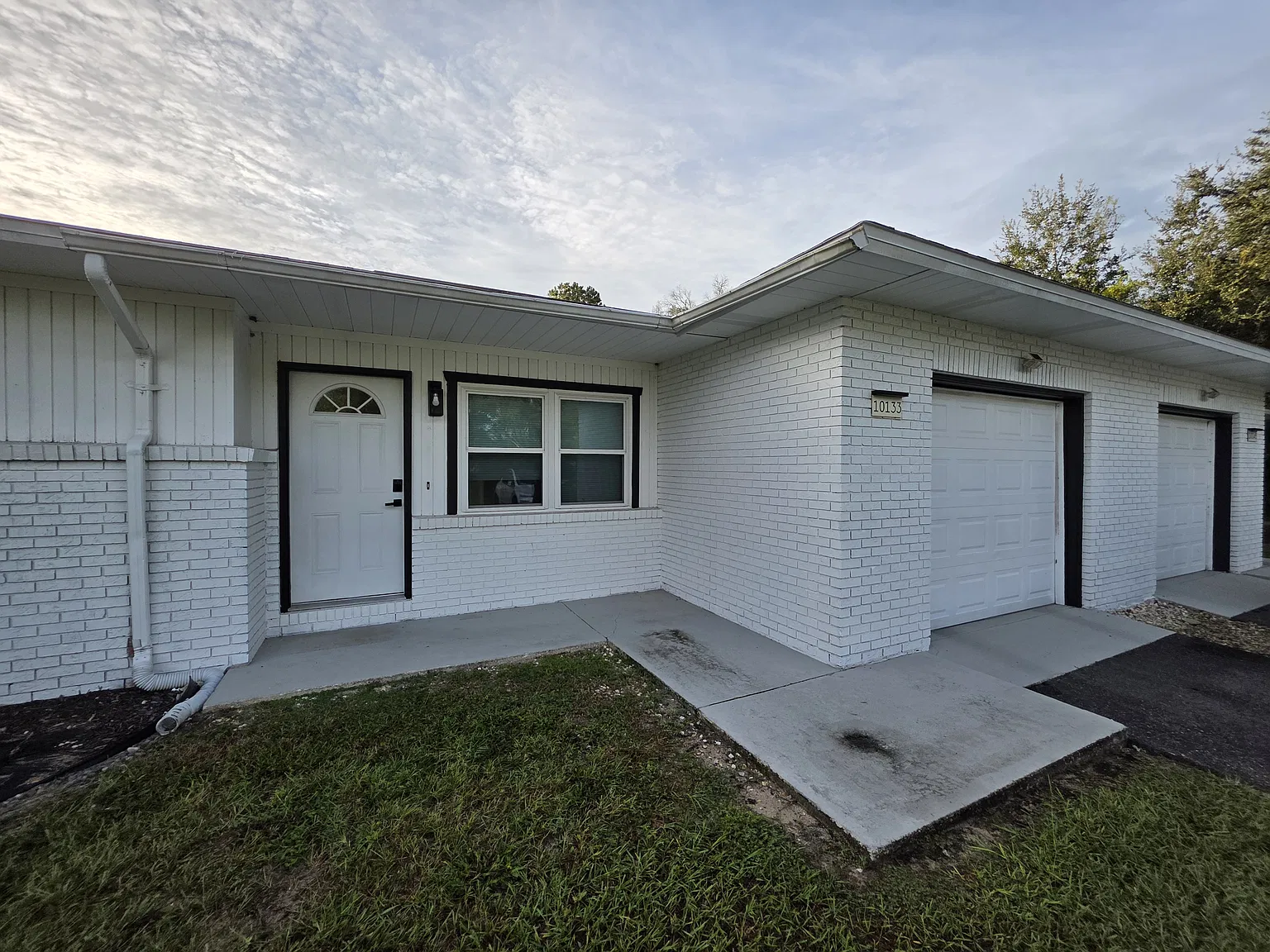 2 bed, 912 sqft, $1,600 — Photo 1