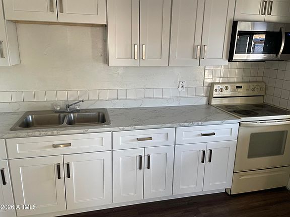5th image of 13705 N Pablo Street