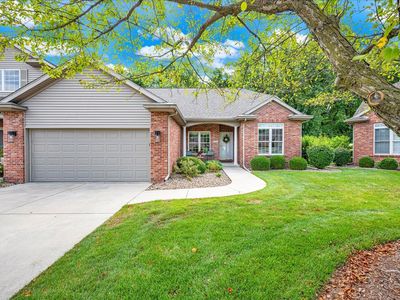 19 Laurel Wood Dr, Bloomington, IL, 61704