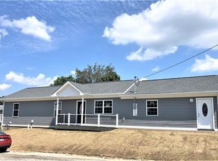2908 20th Street Ext, Beaver Falls, PA