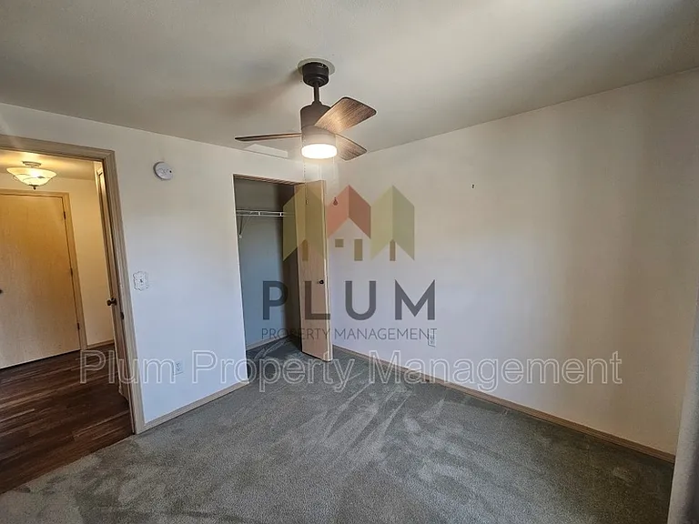 917 Discovery Way — Photo 17