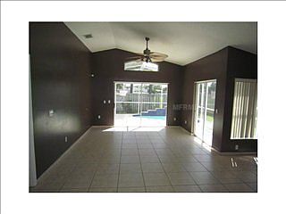 3rd image of 3276 Brewster Dr