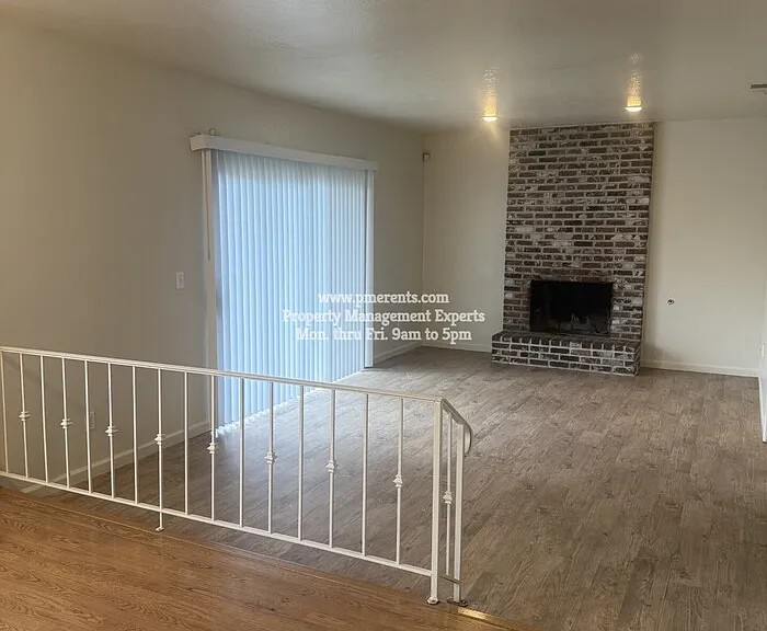9130 Cornwall Dr — Photo 3