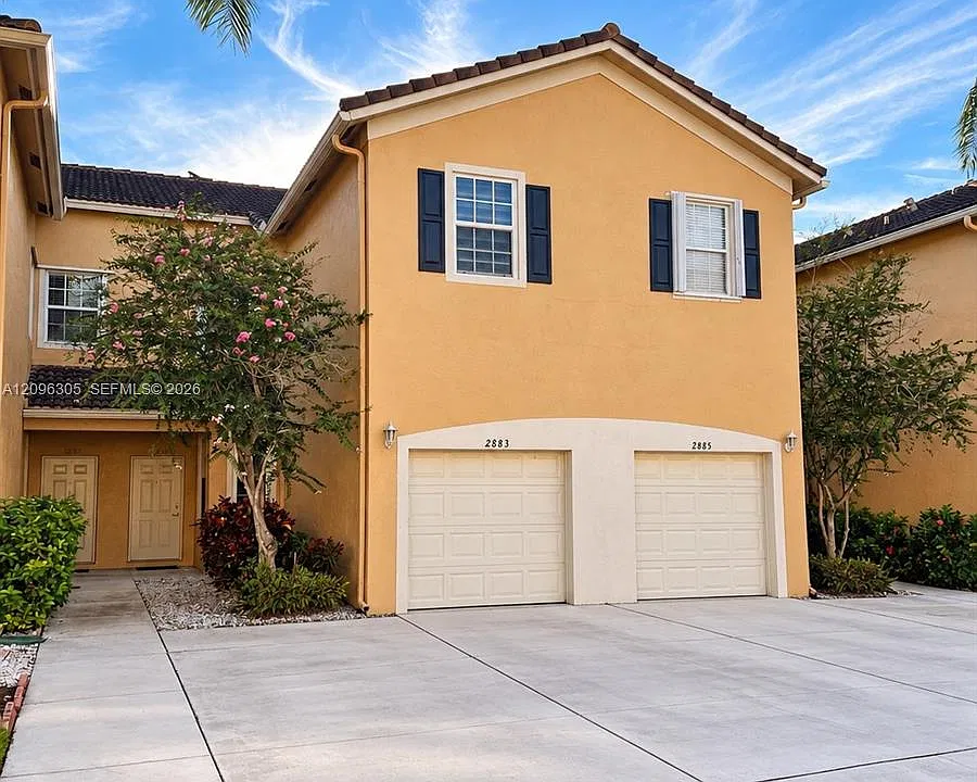 2883 Crestwood Ter #1103