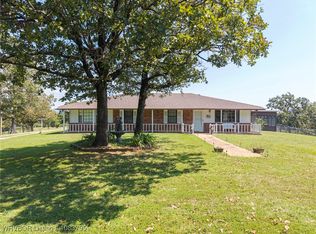 43286 Earls Rd, Howe, OK 74940