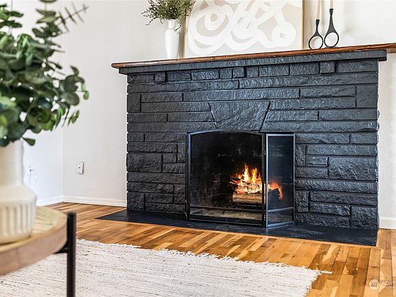 4th image of 8505 94th Street SW