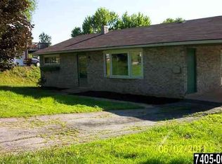 1377 Bonbar Rd, York, PA 17403