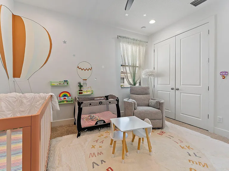 1077 Faulkner Ter — Photo 43