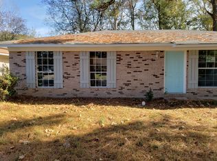 134 Grover Cleveland Cir, Jackson, MS 39213