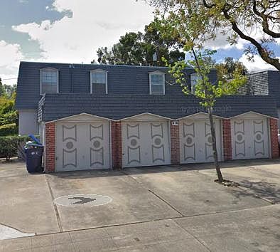 1st image of 916 Maria Ln