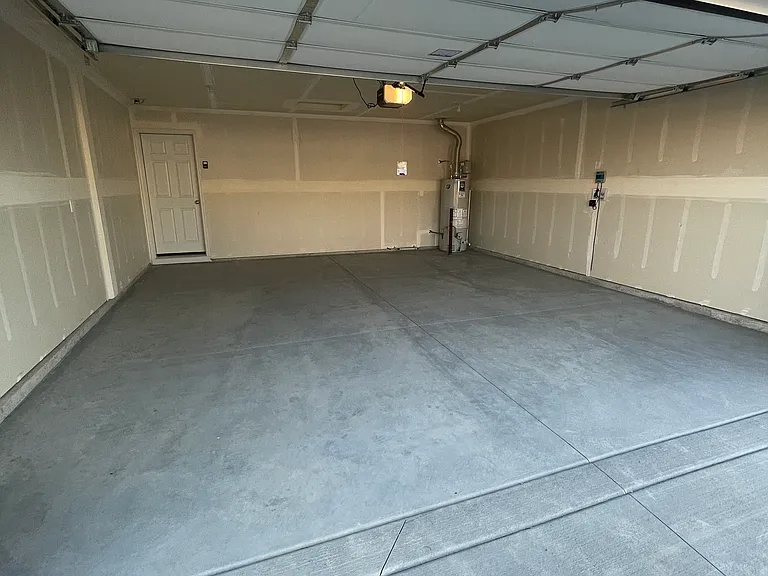 20333 Stockbridge Way — Photo 6