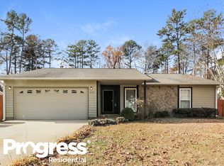 6501 Lake Forest Rd, Charlotte, NC 28227