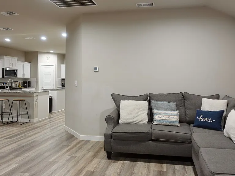 7710 Brown Bark Rd — Photo 8