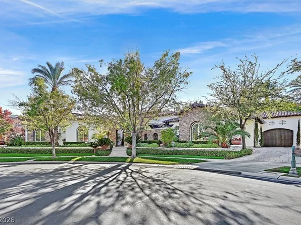 19 Park Meadow Ct, Las Vegas, NV 89141