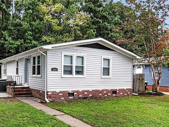 3rd image of 1090 Sandy Narrows Ct