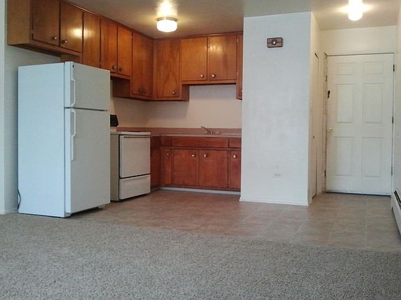 2nd image of 3044 W Colorado Ave