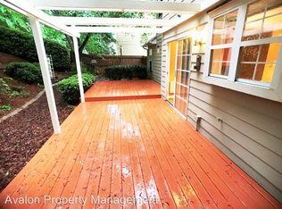 3035 Langley Oaks Ct SE, Marietta, GA