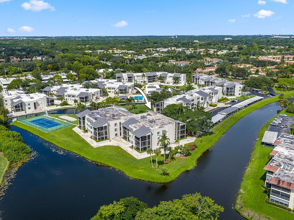 1st image of 11811 Avenue Of The Pga #7-1f