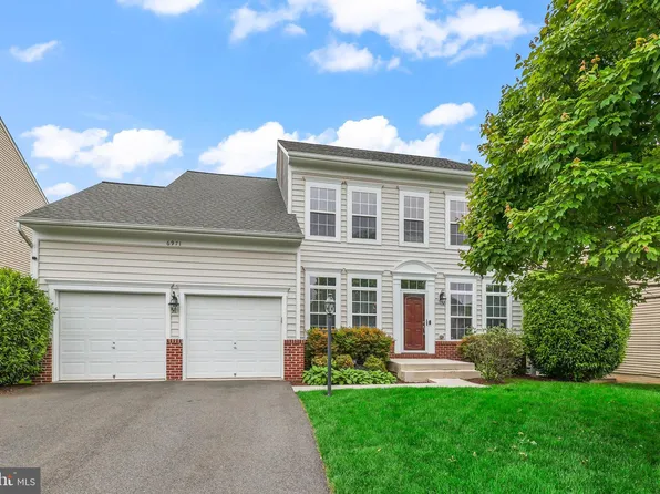 6971 Gillis Way, Gainesville, VA 20155