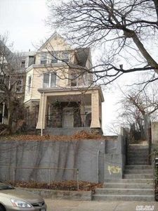 981 Woodycrest Ave, Bronx, NY, 10452