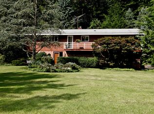 1 Fox Ridge Rd, Armonk, NY 10504