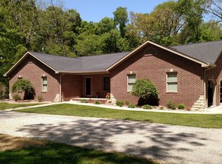 13339 Iberg Rd, Highland, IL 62249