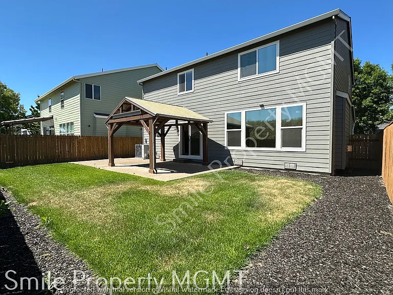4524 SE Oakhurst St — Photo 36