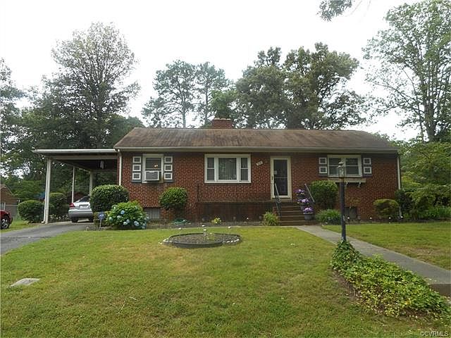 1st image of 924 Circlewood Dr