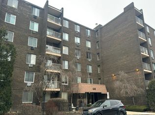 225 S Rohlwing Rd Unit 510, Palatine, IL