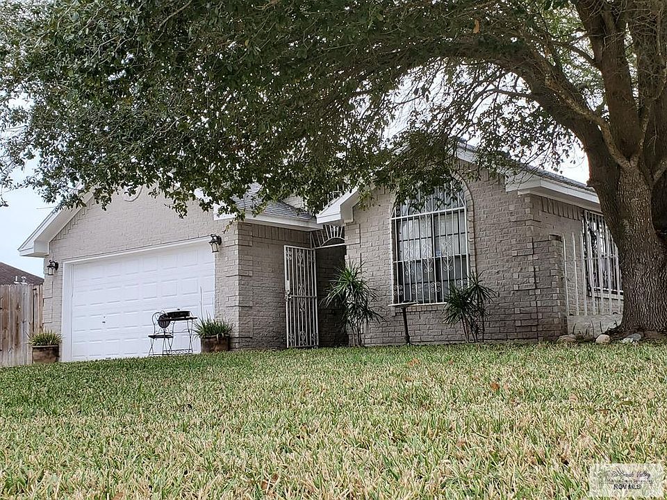 1st image of 417 Ruby Red Ln #1