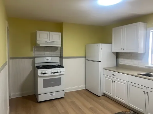 (undisclosed Address), Weymouth, MA 02188