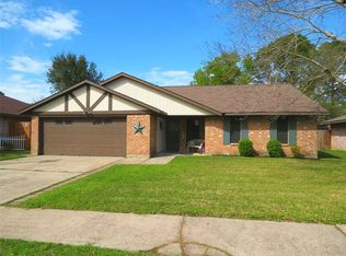 205 Lincoln St, Deer Park, TX 77536