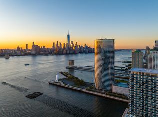 Ellipse at Newport, Jersey City, NJ 07310