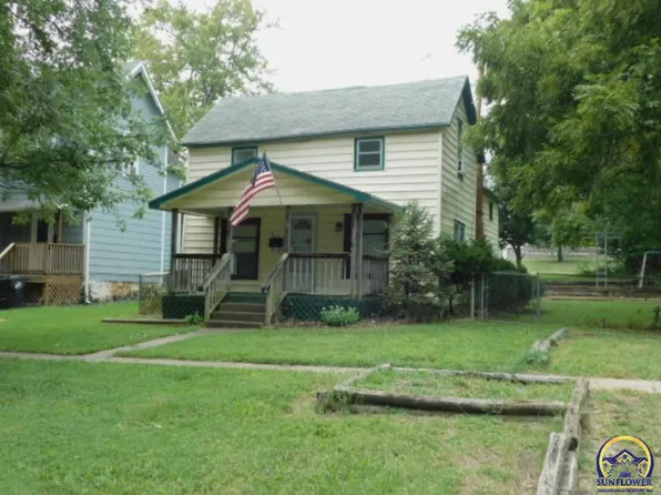 309 Wisconsin Ave, Holton, KS 66436