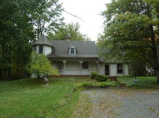 97 Memory Ln, Troy, PA 16947