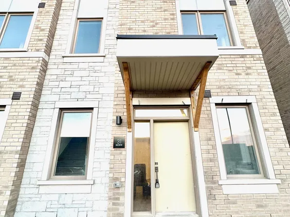 31 Mable Smith Way W #Townhouse 176, Vaughan, ON L4K 0N7
