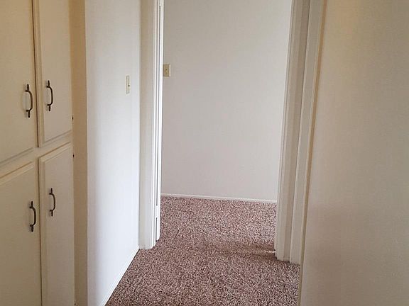5th image of 6832 Hyde Park Dr Unit A