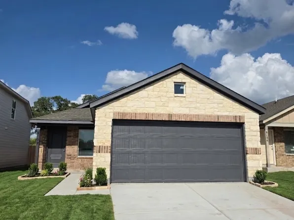 1402 Morgan Crst, San Antonio, TX 78253