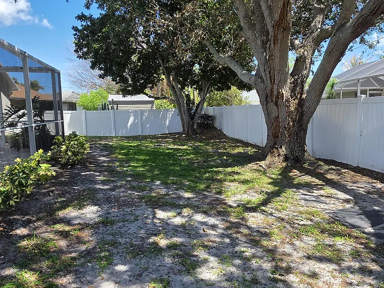2820 SE Pace Dr — Photo 23