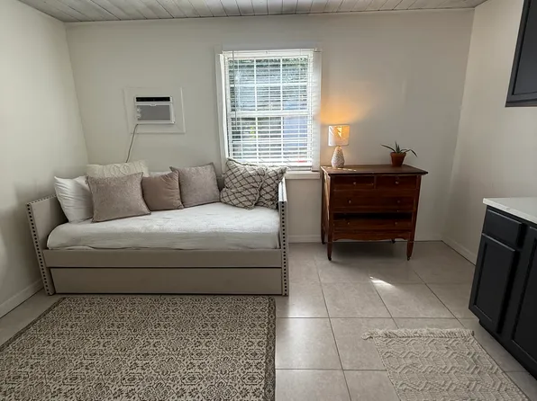 (undisclosed Address), Fort Pierce, FL 34950