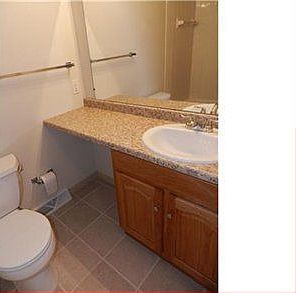 5th image of 782 Marvle Valley Dr
