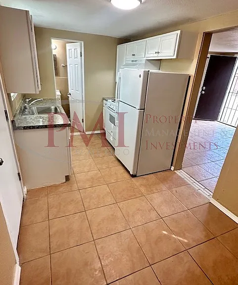 807 Chaparro Street #3 — Photo 9